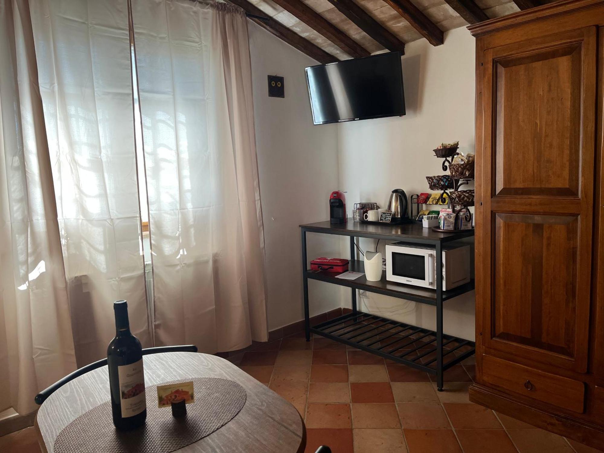Agriturismo Le Querciole In Val D'Orcia Bagno Vignoni Bilik gambar